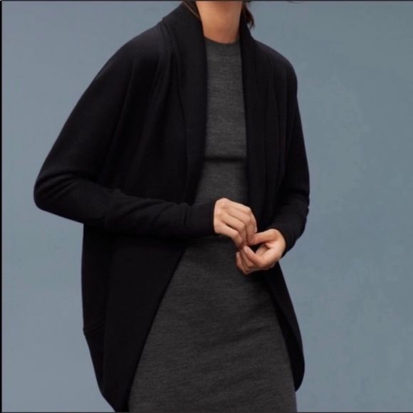 Aritzia Wilfred Diderot Cardigan Sweater Cocoon Sweater Black - Picture 2 of 16